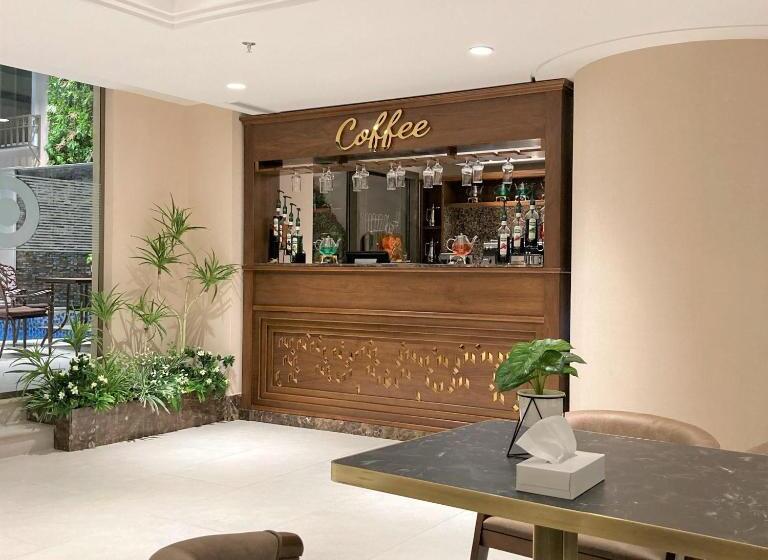 Midan Hotel & Suites Al Aziziya