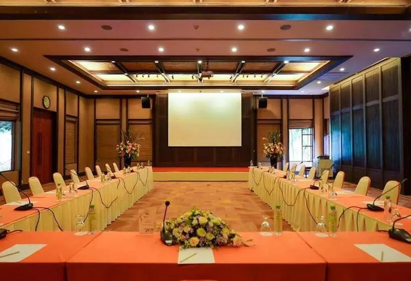 Valley Garden Resort