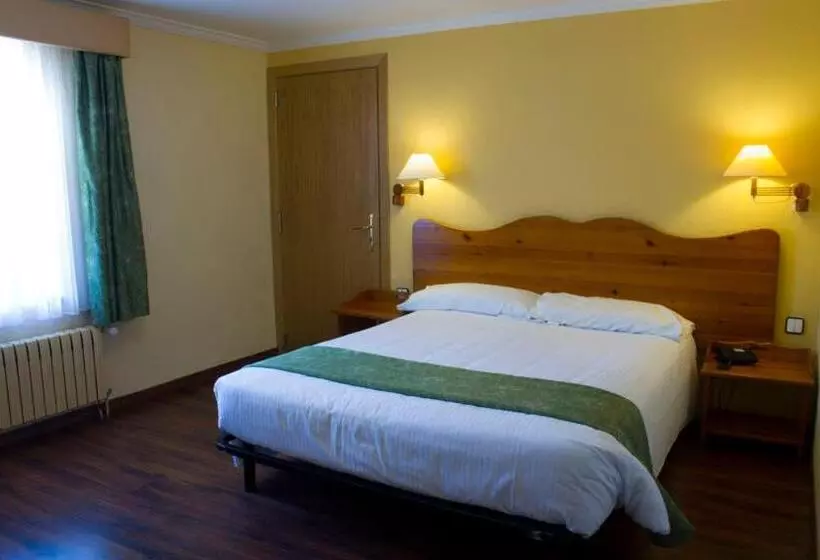Hotelli Vall de Núria