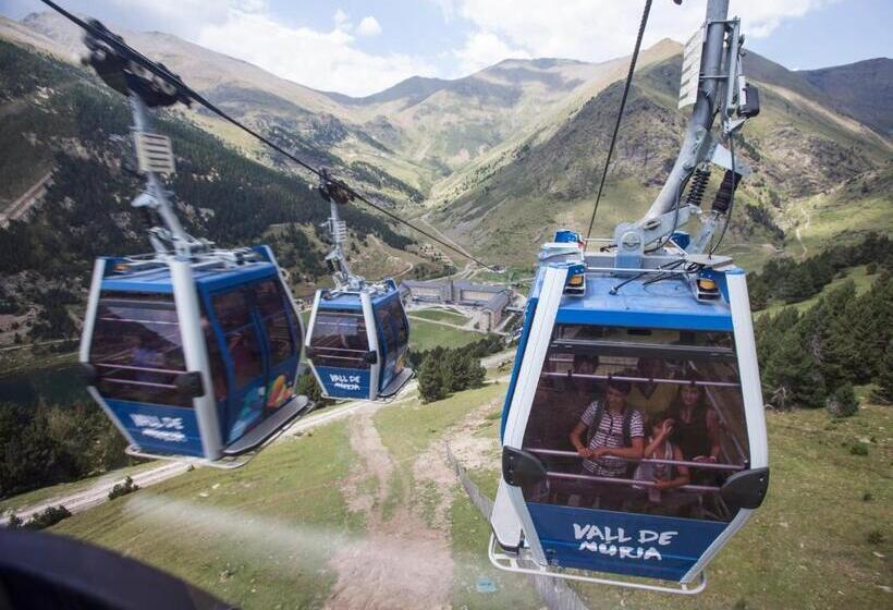 هتل Vall de Núria