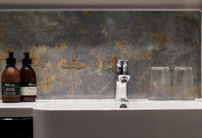 住宿加早餐  Pennygate Lodge