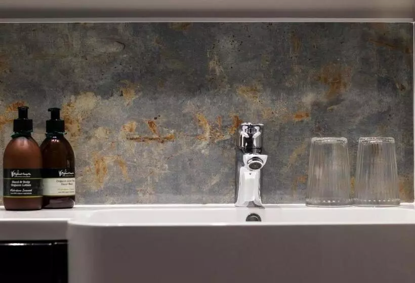 ベッドアンドブレックファースト Pennygate Lodge