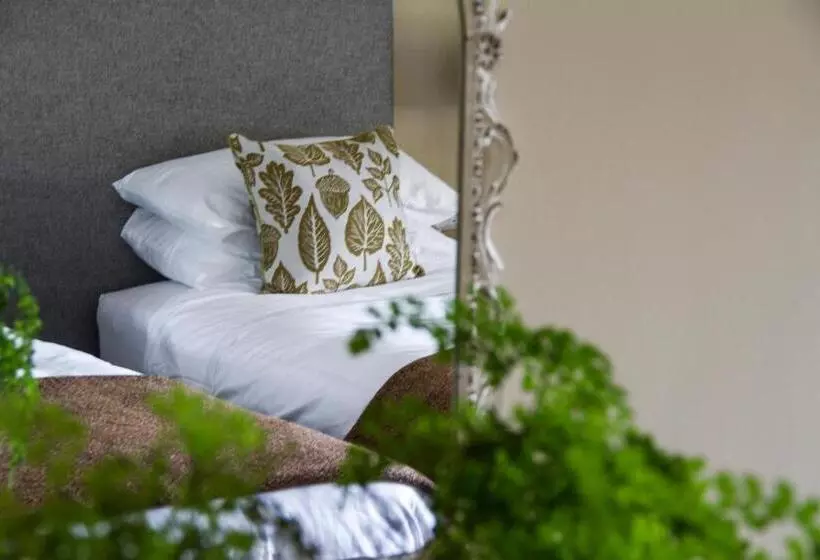 ベッドアンドブレックファースト Pennygate Lodge