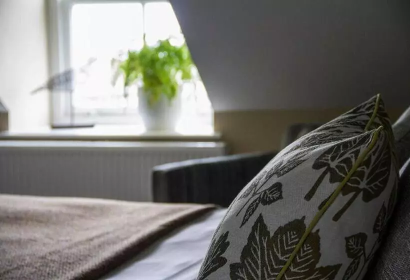 ベッドアンドブレックファースト Pennygate Lodge