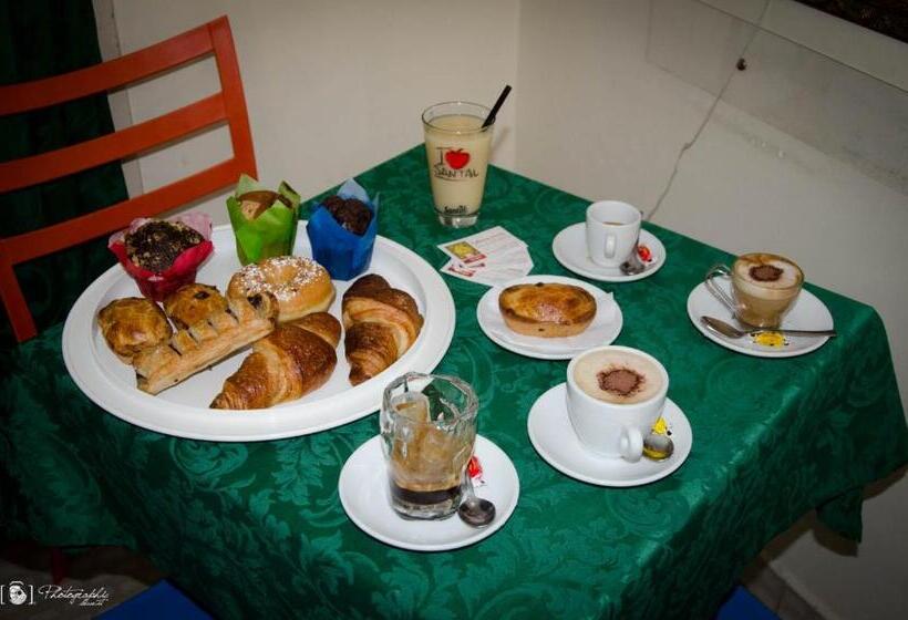 住宿加早餐  Rescio's Rooms