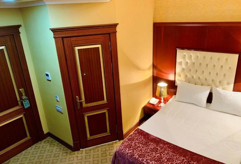 Clover Hotel Baku Formula 1 View