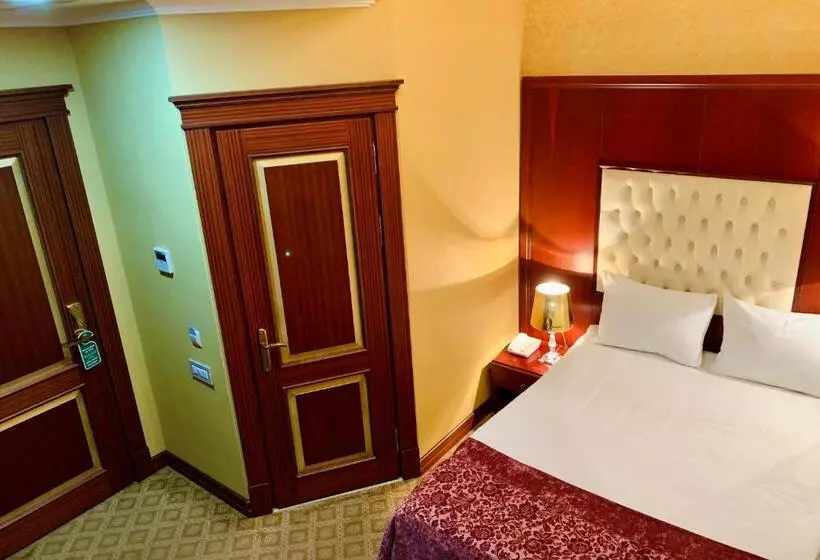Clover Hotel Baku Formula 1 View