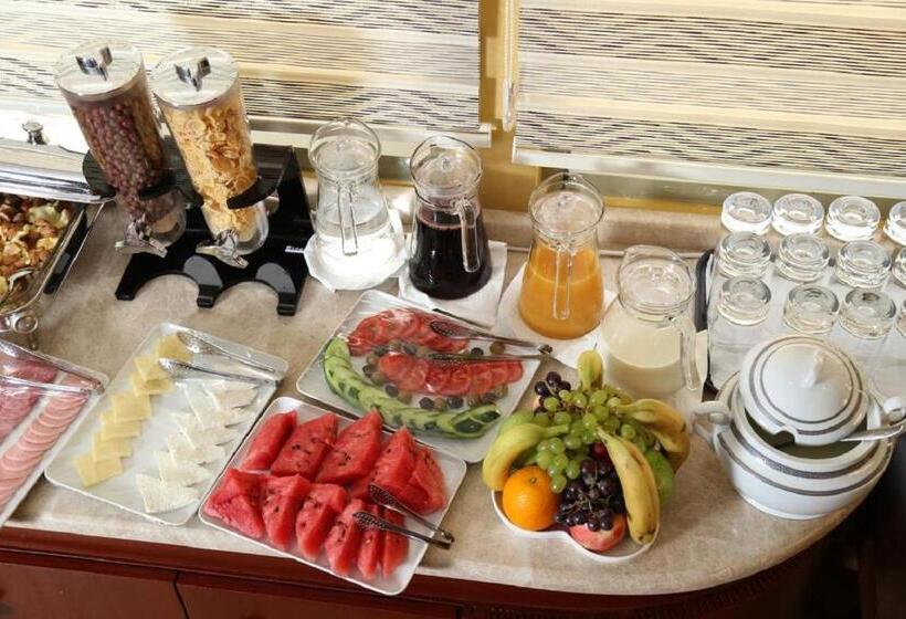 Clover Hotel Baku Formula 1 View