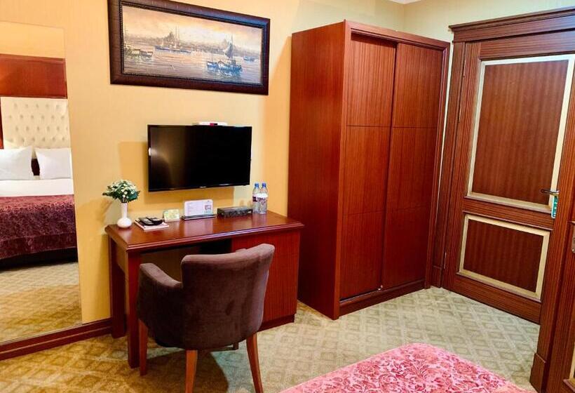 Clover Hotel Baku Formula 1 View