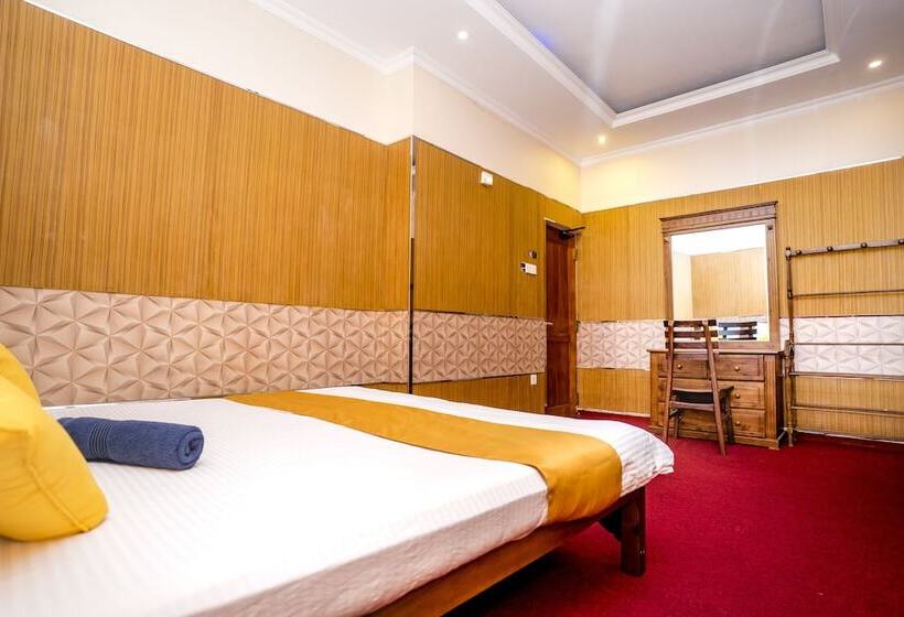 בית מלון כפרי Al Manaal Residency