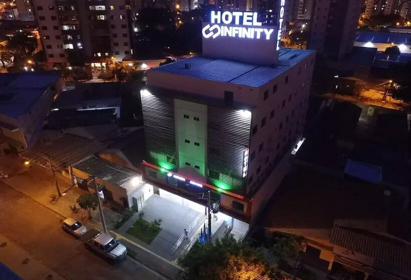 Hotel Infinity