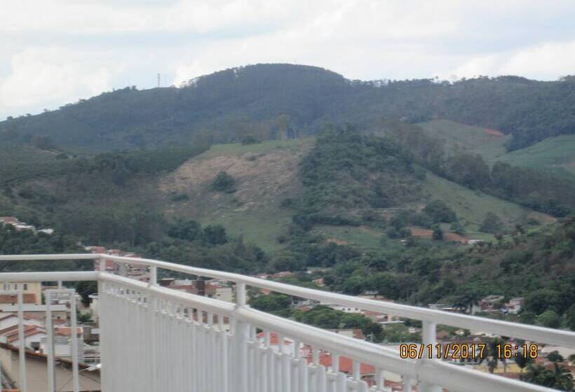 בית מלון כפרי Jc Palace