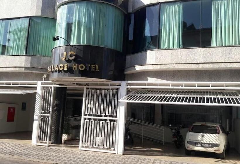 בית מלון כפרי Jc Palace