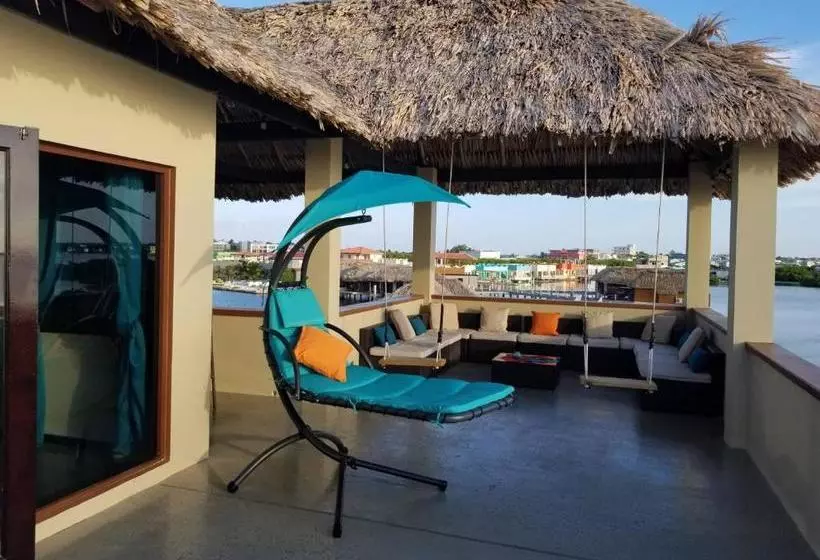 Hotelli Lina Point Belize Overwater Resort