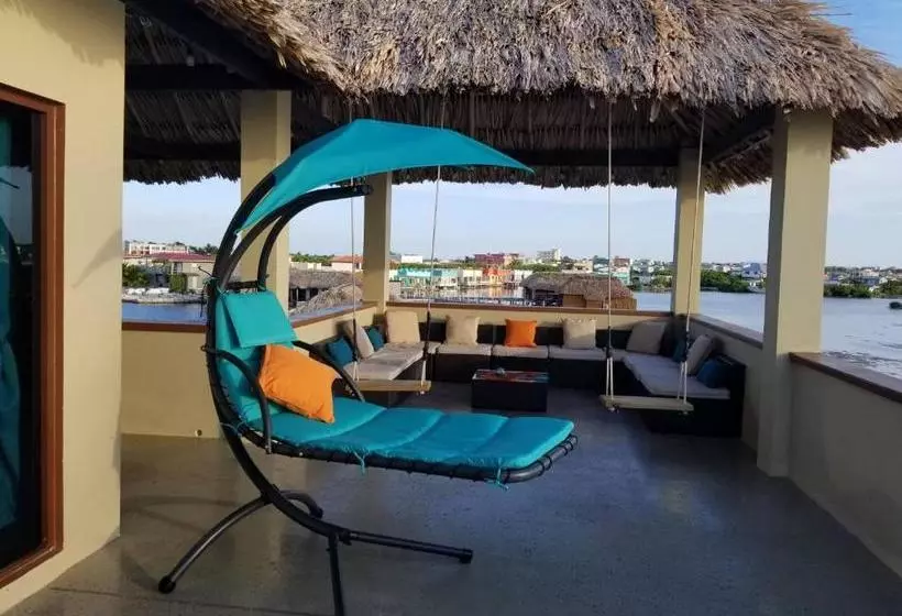 Hotelli Lina Point Belize Overwater Resort