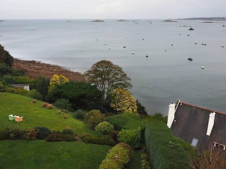 בית מלון כפרי Logis Hôtel De Carantec