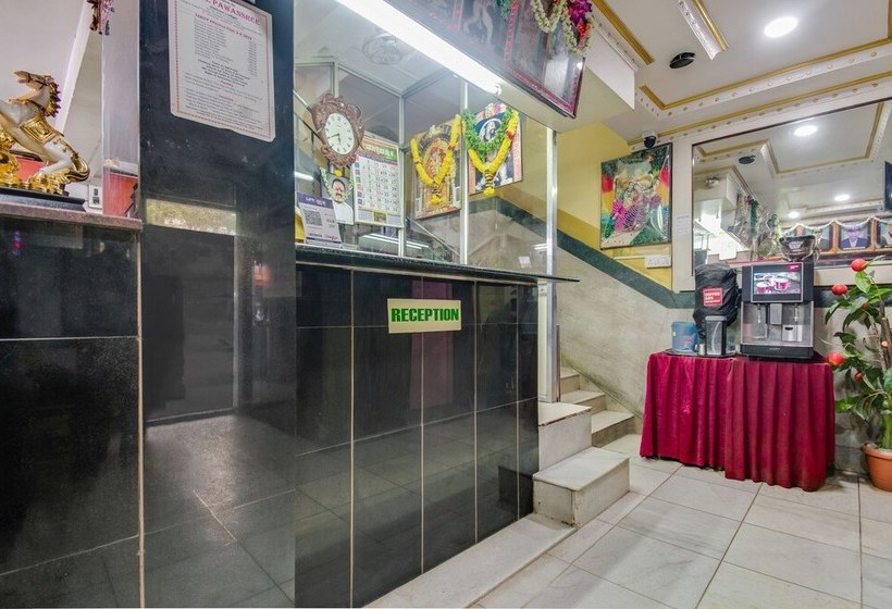 فندق Spot On 48699 Pawan Sree Deluxe Lodge