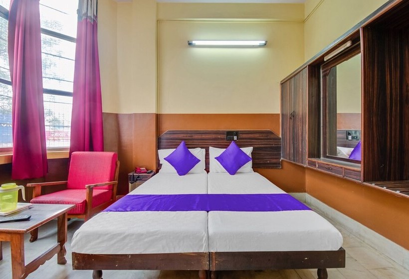 فندق Spot On 48699 Pawan Sree Deluxe Lodge