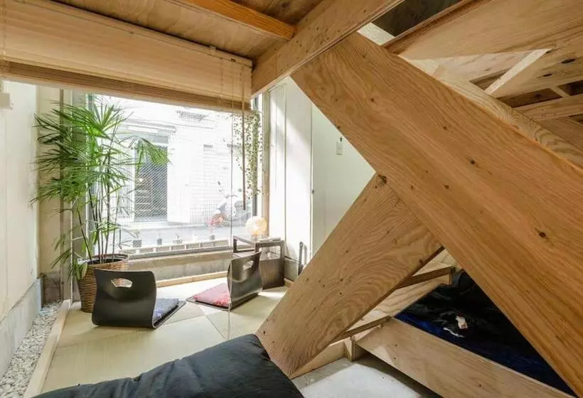 Music Uni Street Backpacker S Hostel