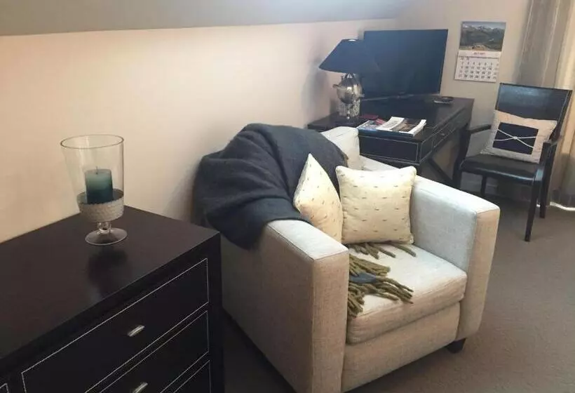 تختخواب و صبحانه Karanda Bnb