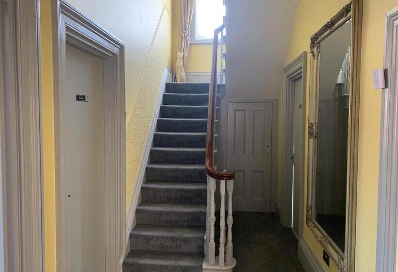 Bed and Breakfast Number 29  Only Adults