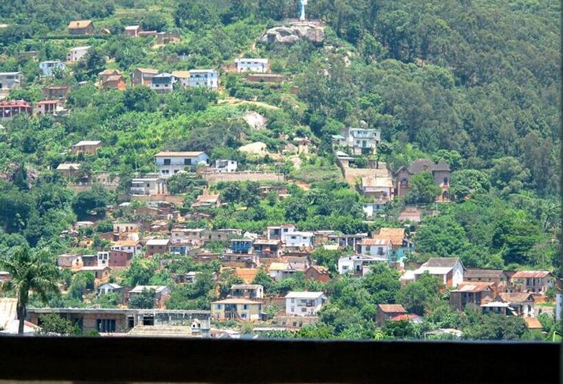 تختخواب و صبحانه Residence Matsiatra