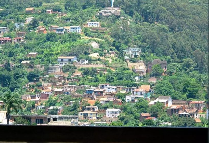 تختخواب و صبحانه Residence Matsiatra