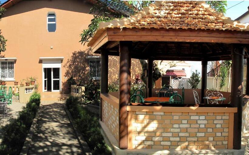 تختخواب و صبحانه Residence Matsiatra