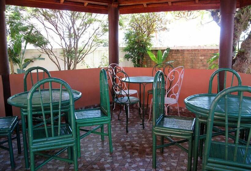 تختخواب و صبحانه Residence Matsiatra