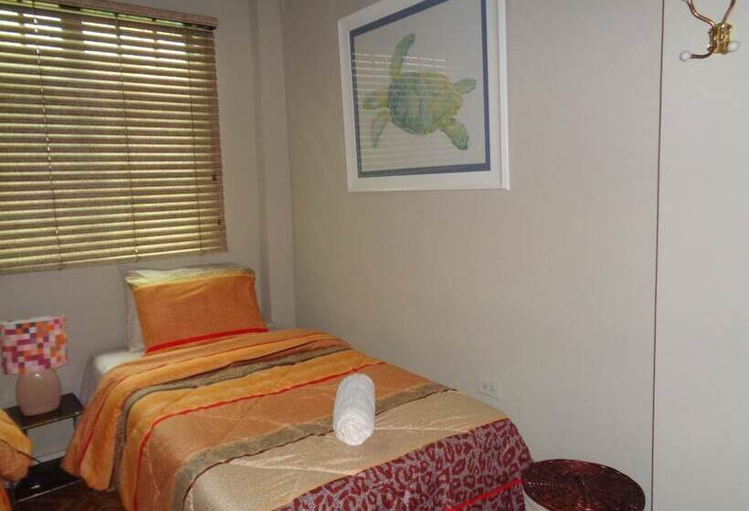 تختخواب و صبحانه The Illier S