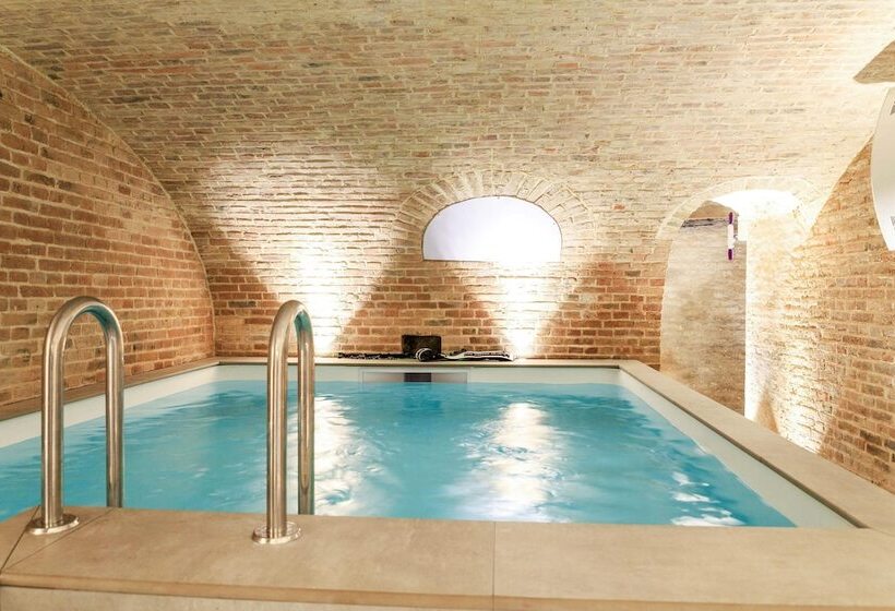 تختخواب و صبحانه Une Maison En Ville, Hyper Centre Ville, Spa