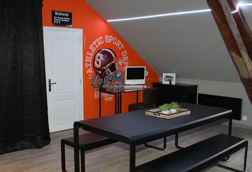 تختخواب و صبحانه Une Maison En Ville, Hyper Centre Ville, Spa