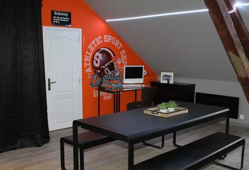 ベッドアンドブレックファースト Une Maison En Ville, Hyper Centre Ville, Spa