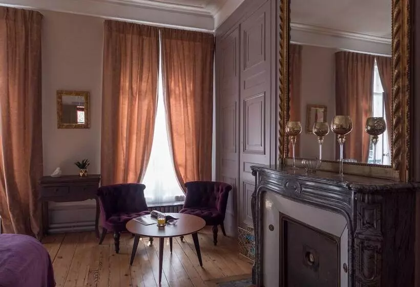 ベッドアンドブレックファースト Une Maison En Ville, Hyper Centre Ville, Spa