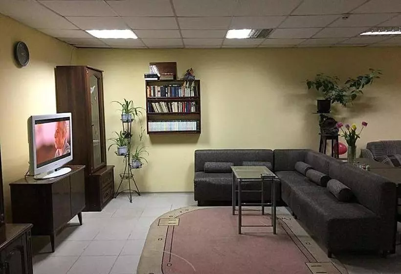 Hop Home Hostel