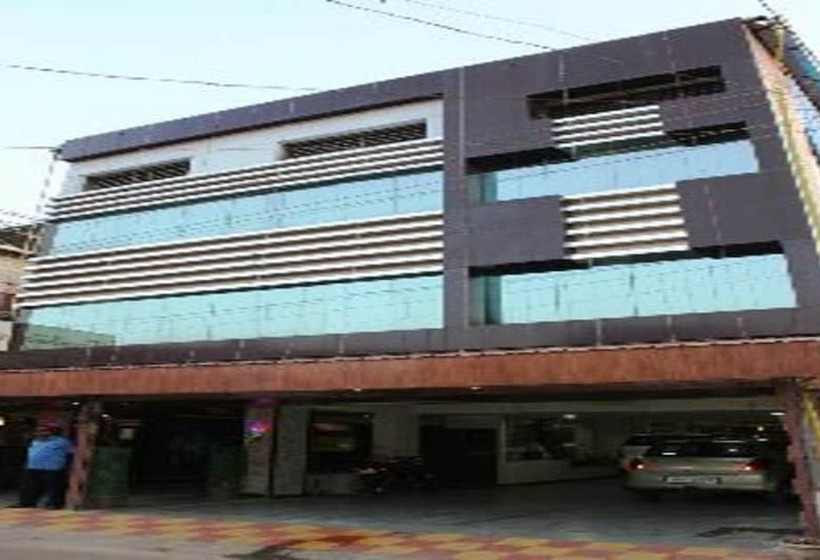 هتل Js Excellency