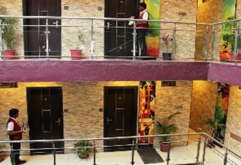 هتل Js Excellency