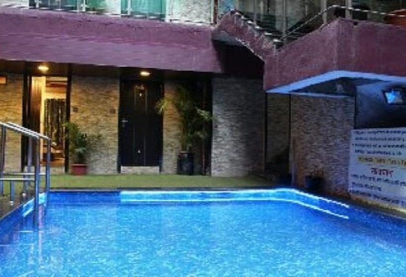 هتل Js Excellency