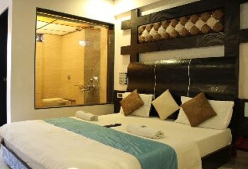 هتل Js Excellency