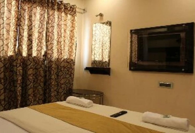 هتل Js Excellency