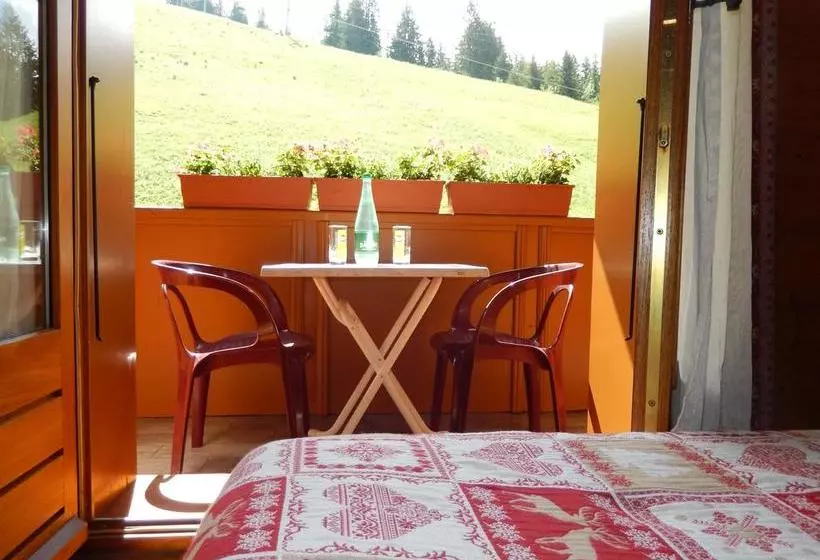 Hotelli La Vieille Ferme