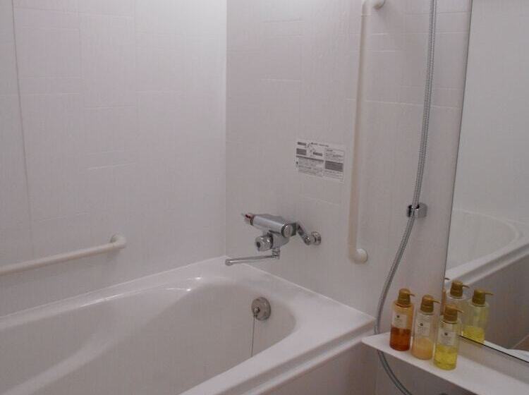 בית מלון כפרי Nishimura