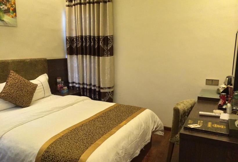 酒店 Super 8 Langzhong Passenger Transportation Center