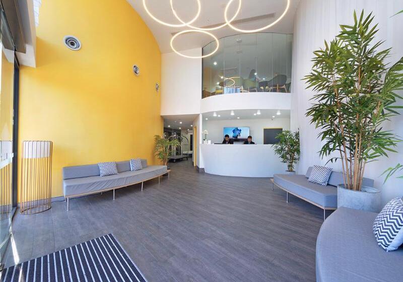 בית מלון כפרי Valuesuites Green Square