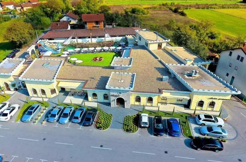 Motel Pizzeria Antic's