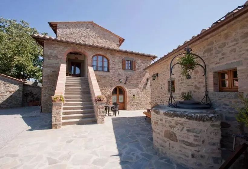 تختخواب و صبحانه Casale L'antico Carro