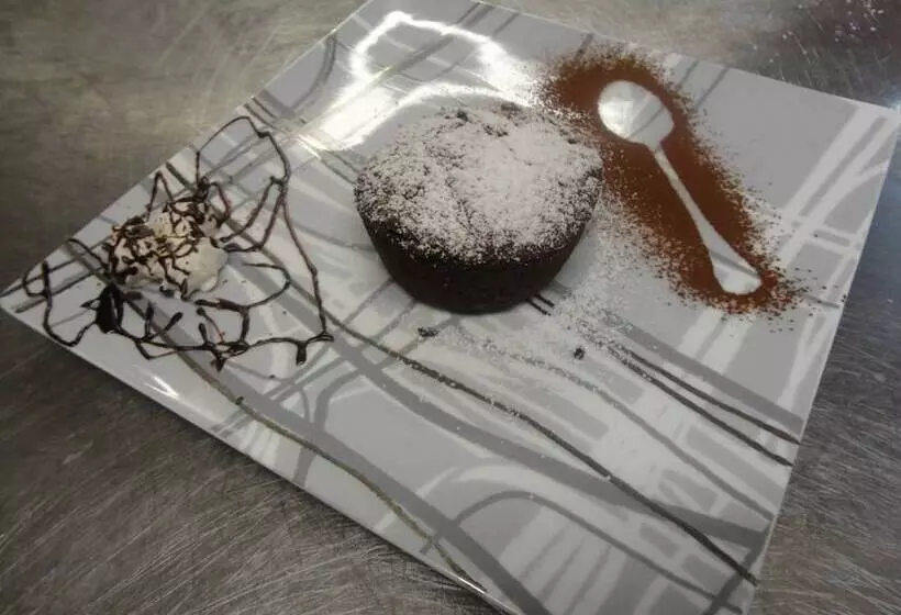 تختخواب و صبحانه Casale L'antico Carro