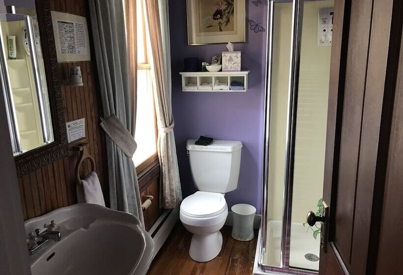 צימר Fairlawn Inn