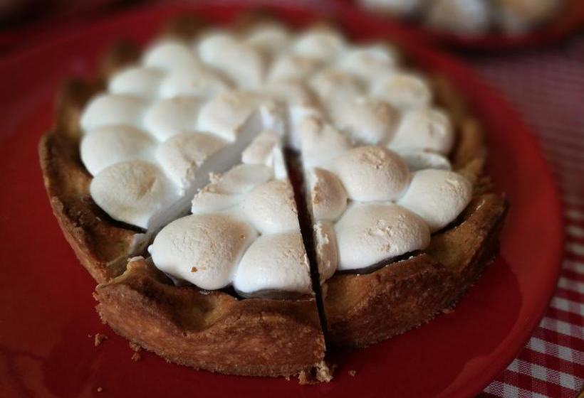 تختخواب و صبحانه L Acero