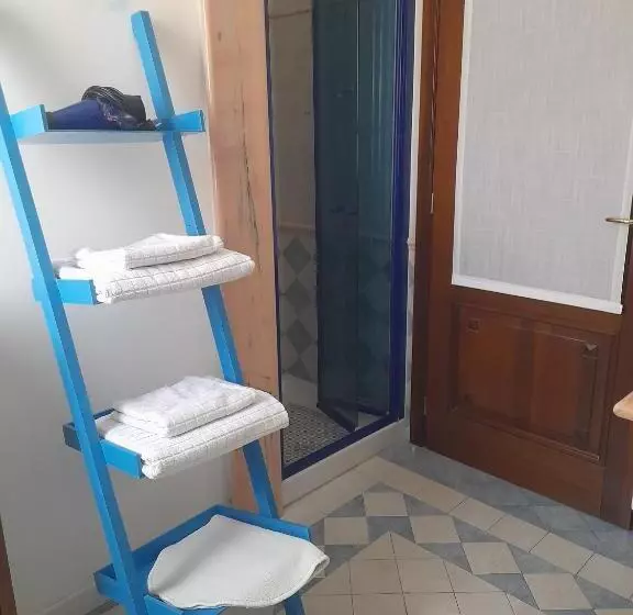 Aamiaismajoitus (B&B) Peropero